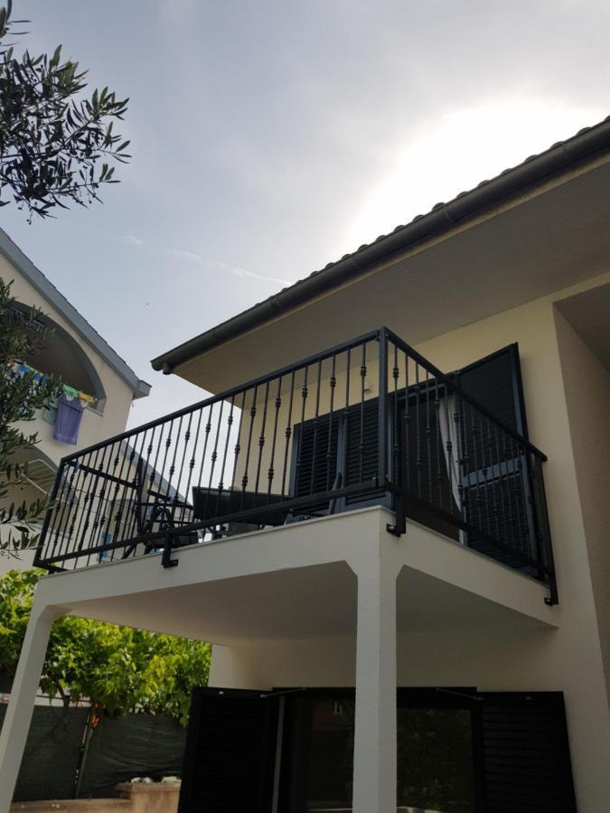 Apartmani Zoric Vodice Szoba fotó