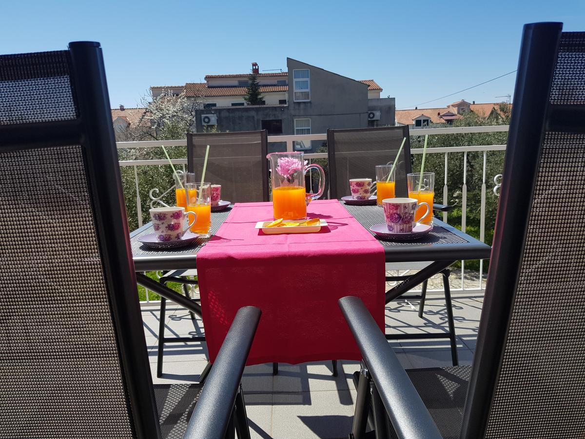 Apartmani Zoric Vodice Kültér fotó