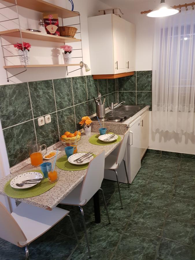 Apartmani Zoric Vodice Kültér fotó